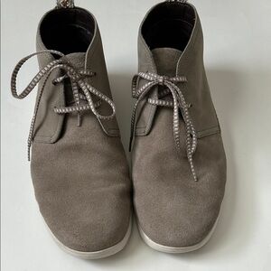 UGG Men’s Freamon Waterproof Chukka Boots